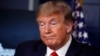 Presiden Donald Trump dalam konferensi pers harian mengenai perkembangan wabah virus corona di AS, di Gedung Putih, Washington, 13 April 2020. (Foto: AP)