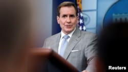 존 커비 백악관 국가안보회의(NSC) 전략소통조정관이 26일 백악관 브리핑에서 러시아 용병기업 바그너 그룹의 무장 반란 사태에 관해 설명하고 있다.
