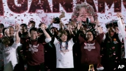 Delfina Gómez, candidata a gobernadora de México por el Movimiento Regeneración Nacional, o Morena, celebra su victoria en las elecciones del Estado de México en Toluca, México, el domingo 4 de junio de 2023.
