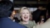 Sondeo: Electores confían más en Clinton que en Trump