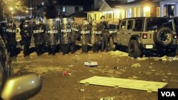 When students at the University of Dayton in Ohio took to the streets to protest the university’s closure to slow the spread of the COVID-19 virus, they were confronted by Dayton police. (Courtesy of @FlyerNews)