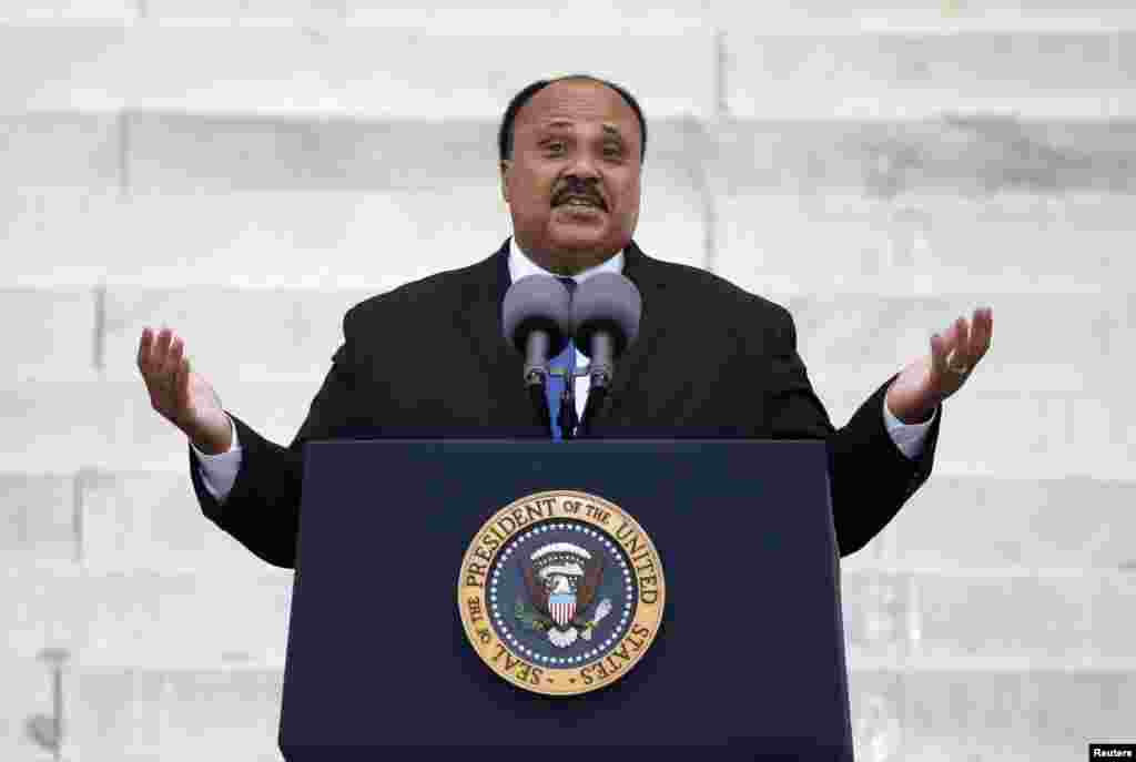 Martin Luther King III speaks during a ceremony marking the 50th anniversary of his father Martin Luther King, Jr.'s "I Have a Dream" speech on the steps of the Lincoln Memorial in Washington, August 28, 2013. 