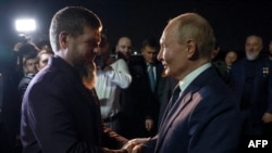 Президент России Владимир Путин и глава Чеченской Республики Рамзан Кадыров в Грозном, 21 августа 2024 года.