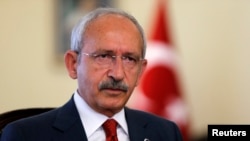 Kemal Kilicdaroglu, ketua Partai Republik Rakyat partai posisi utama Turki, di Ankara (4/4/2014). 