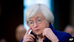 La meta de empleos de la Reserva Federal se ha alcanzado mayormente, indicó Yellen, y la inflación está aumentando.