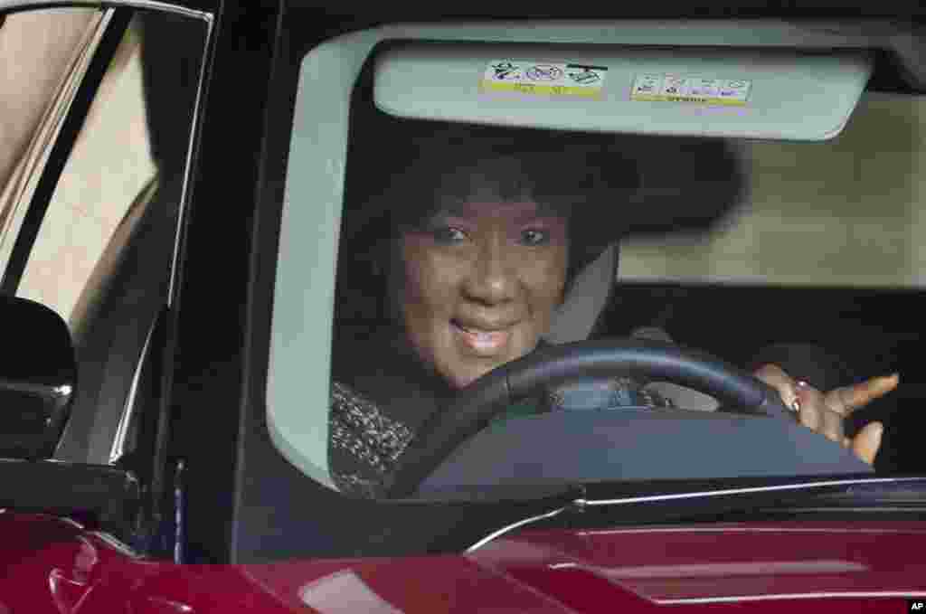 Daughter, Makaziwe Mandela, leaves after visiting the Mediclinic Heart Hospital where former South African President Nelson Mandela is being treated in Pretoria, July 5, 2013. 