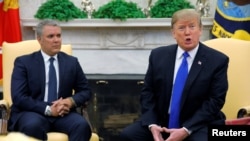 Los gobiernos de Colombia y EE.UU. son parte de la coalición de países que desconocen al presidente en disputa de Venezuela, Nicolás Maduro, y respaldan al presidente encargado Juan Guaidó.