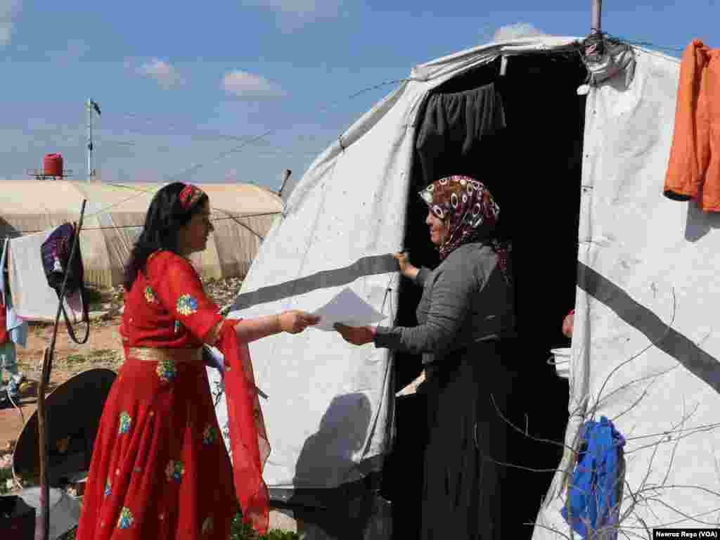 Jinên Efrînê di Çalakiya 8ê Adarê da