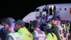 委內瑞拉派遣飛機接回非法移民稱希望與美國關係有“新的開始”