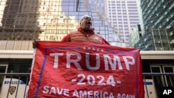 Magoya bayan Trump