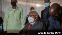 Antigo presidente Armando Guebuza comparece a tribunal na Cadeia de Máxima Segurança, em Maputo, sobre o caso das "dívidas ocultas" nesta Quinta-feira, 17 de Fevereiro de 2022