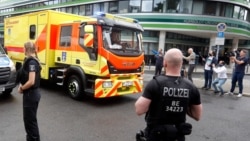 An ambulance which is believed to transport Alexei Navalny arrives at the Charite hospital in Berlin, Germany, Aug.22, 2020.