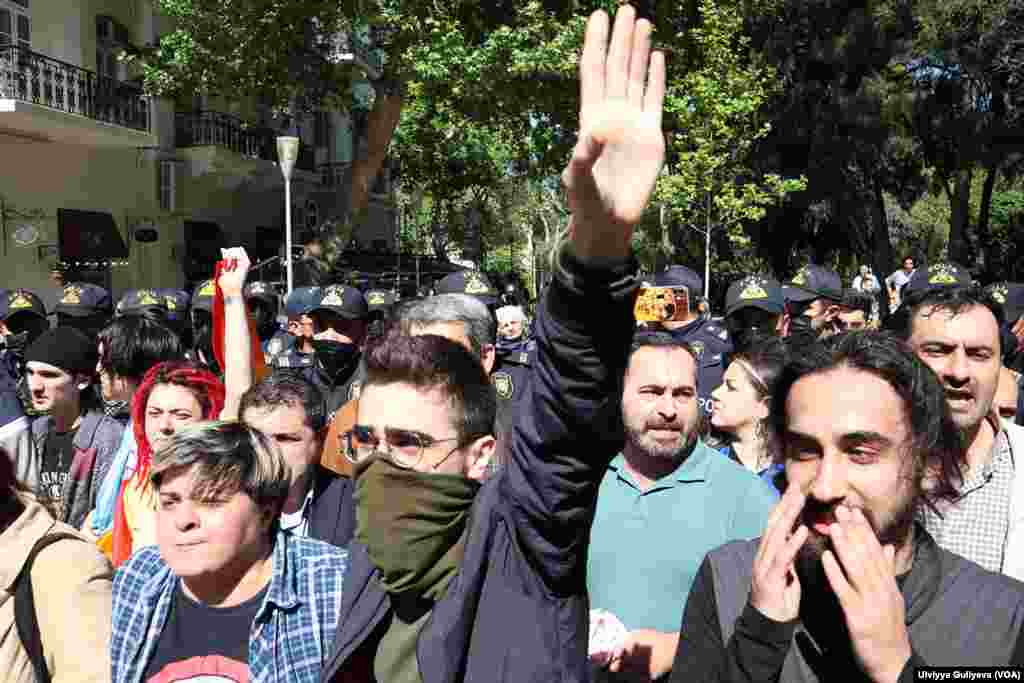 Bakıda “Öldürmə ədaləti, dayandır cinayəti!” şüarı ilə etiraz aksiyası keçirilib