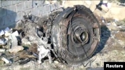 Pesawat Boeing 737-800 milik maskapai Ukraina jatuh di Teheran, Iran. (Foto: dok).