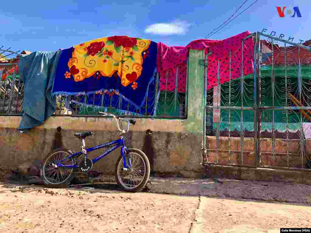 El mercado en Santa Catarina Mita es donde el pueblo de las ciudades cercanas van a vender sus mercancías 