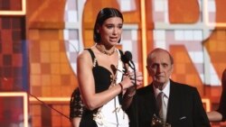 Top 10 Americano: Dua Lipa entre os três melhores esta semana