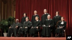 Os nove juízes do Supremo Tribunal