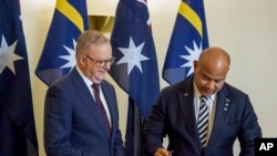 ဩစတြေးလျဝန်ကြီးချုပ်နဲ့ Nauru သမ္မတတို့ကို အတူတွေ့ရစဉ် (ဒီဇင်ဘာ ၉၊ ၂၀၂၄)