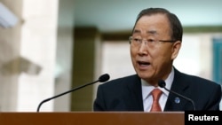 Sekjen PBB Ban-Ki-moon berbicara dalam konferensi pers di Markas Besar PBB di Genewa, Swiss (29/2).