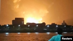 Indian Submarine Fire Kills 18