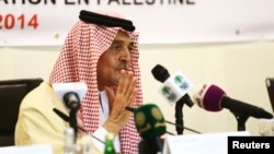 FILE - Saudi Foreign Minister Prince Saud al-Faisal in Jeddah, Aug. 12, 2014.