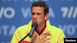 Capriles, al reconocer la derrota, manifestó que seguirá trabajando por Venezuela. 