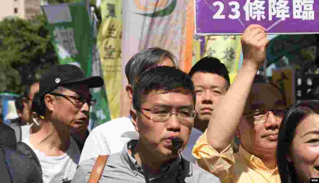 香港民陣副召集人區諾軒。(美國之音湯惠芸拍攝)