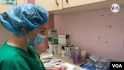 El tratamiento busca bajar la mortalidad y disminuir el porcentaje de pacientes que ingresan a cuidados intensivos.