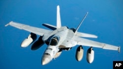 Arhiva - Mornarički borbeni avion F/A-18 Super Hornet