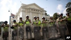 A juicio de Maduro, la actual Asamblea Nacional “ha cometido delitos graves contra el estado de derecho".