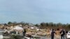 En Estados Unidos, socorristas y voluntarios se unieron para ofrecer ayuda en poblaciones destruidas a causa de varios tornados.