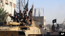 Extremistas del Estado Islámico pretenden lograr una califato para controlar Irak y Siria.