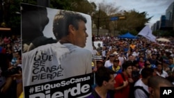 López podría ser llevado a otra prisión por participar de una protesta pacífica dentro de la prisión en donde permanecía hasta ahora.