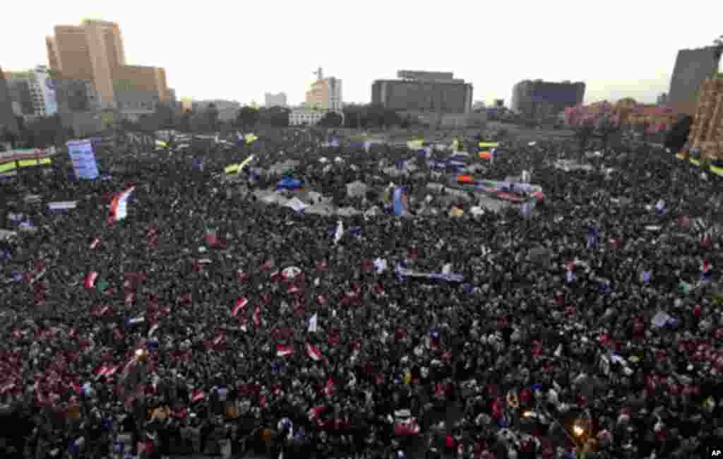 Qohiraning "Tahrir" maydoni