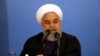 Archivo- El presidente de Irán, Hassan Rouhani, hablar durante una reunión con líderes tribales en Kerbala, Irak, el 12 de marzo de 2019.