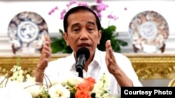 Presiden Jokowi di Istana Merdeka, 17 Januari 2019. (Foto: VOA/Biro Setpres)