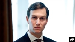 Jared Kushner ha estado trabajando con una autorización provisional que le ha garantizado acceso a información sumamente clasificada.