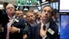 Wall Street reporta fuerte baja por acciones tecnológicas y minoristas