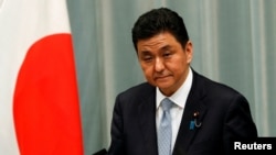 日本防務大臣岸信夫在記者會上（2020年9月16日）