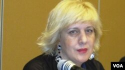 Dunya Miyatoviç 
