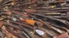 Des milliers d'armes incendiées pour réduire les violences communautaires