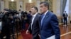 Shu yil oktabr oyida boshlangan nozorilik namoyishlari ortidan prezident Sooronbay Jeenbekov iste'foga chiqqan edi.