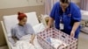 Pediatricians: Babies Should Sleep in Same Room as Parents