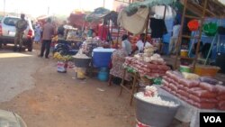 Mercado de Bandim, na capital Bissau, por altura das Eleições Gerais de 13 de Abril de 2014, na Guiné-Bissau