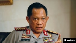 Kapolri Jendral Tito Karnavian dalam wawancara dengan Reuters di Mabes Polri (17/10/2016). (foto: REUTERS/Darren Whiteside)
