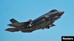 일본이 미국으로부터 도입할 예정인 록히드마틴사 제작 F-35A 전투기. (자료사진)