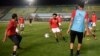 L'attaquant égyptien Mohamed Salah (C) assiste à une séance d'entraînement deux jours avant son match d'ouverture contre le Zimbabwe lors de la Coupe d'Afrique des nations de football (CAN) 2019 le 19 juin 2019.
