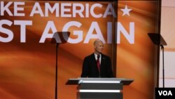 El gobernador de Florida, Rick Scott, pidió a la Convención Republicana, unirse alrededor de Trump. (A. Shaker/VOA)