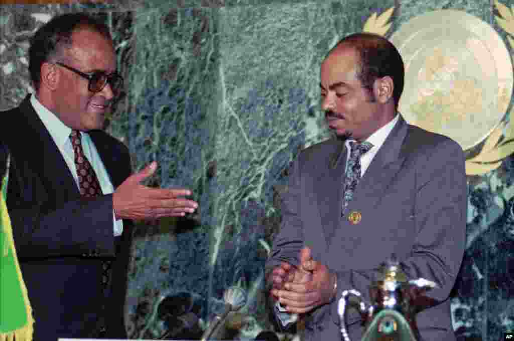 Salim Ahmed Salim, Secretary General of the Organization of African Unity, meets with Meles in Addis Ababa, June 28, 1995.