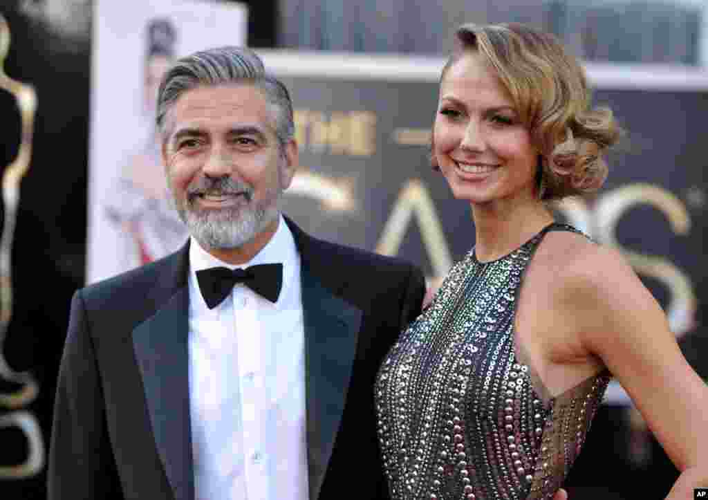 George Clooney and Stacy Keibler